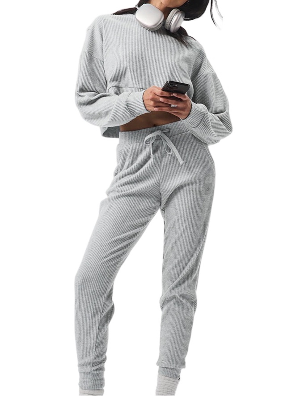 🐨 ALO Yoga Muse Sweatpants in athletic heather grey 🐨